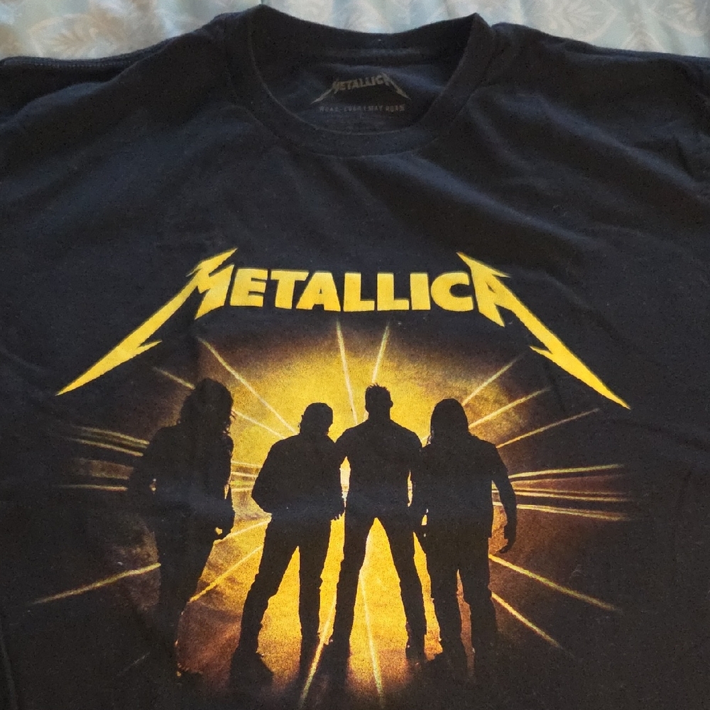 Metallica Black and Yellow Graphic T-Shirt